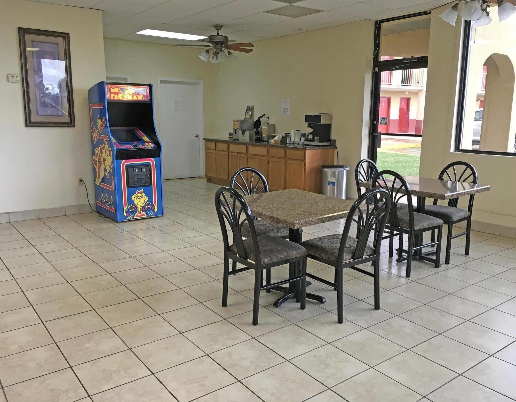 Americas Best Value Inn And Suites Greenwood Εξωτερικό φωτογραφία